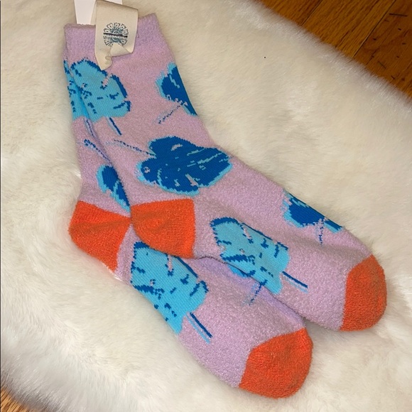 NWT Free People Cozy Chenille Crew Socks - Picture 2 of 6